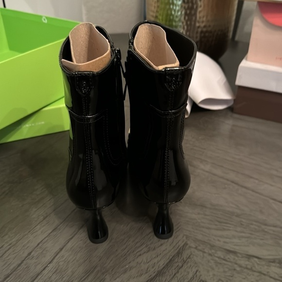 Sam Edelman Livia Bootie - Picture 7 of 7